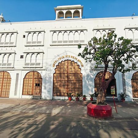 Hotel Tourist Rest House Agra Agra  Exterior photo