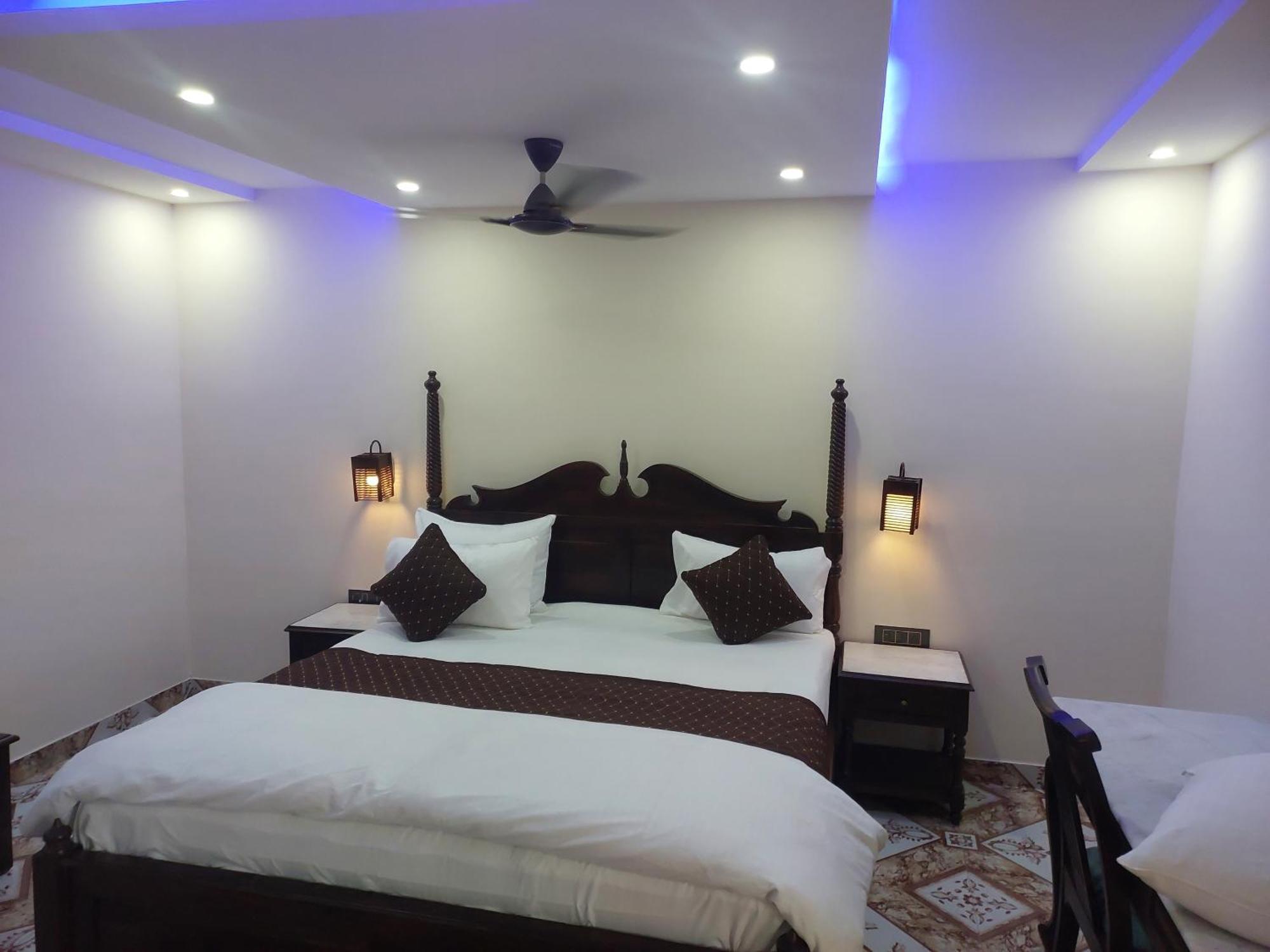 Hotel Tourist Rest House Agra Agra  Exterior photo